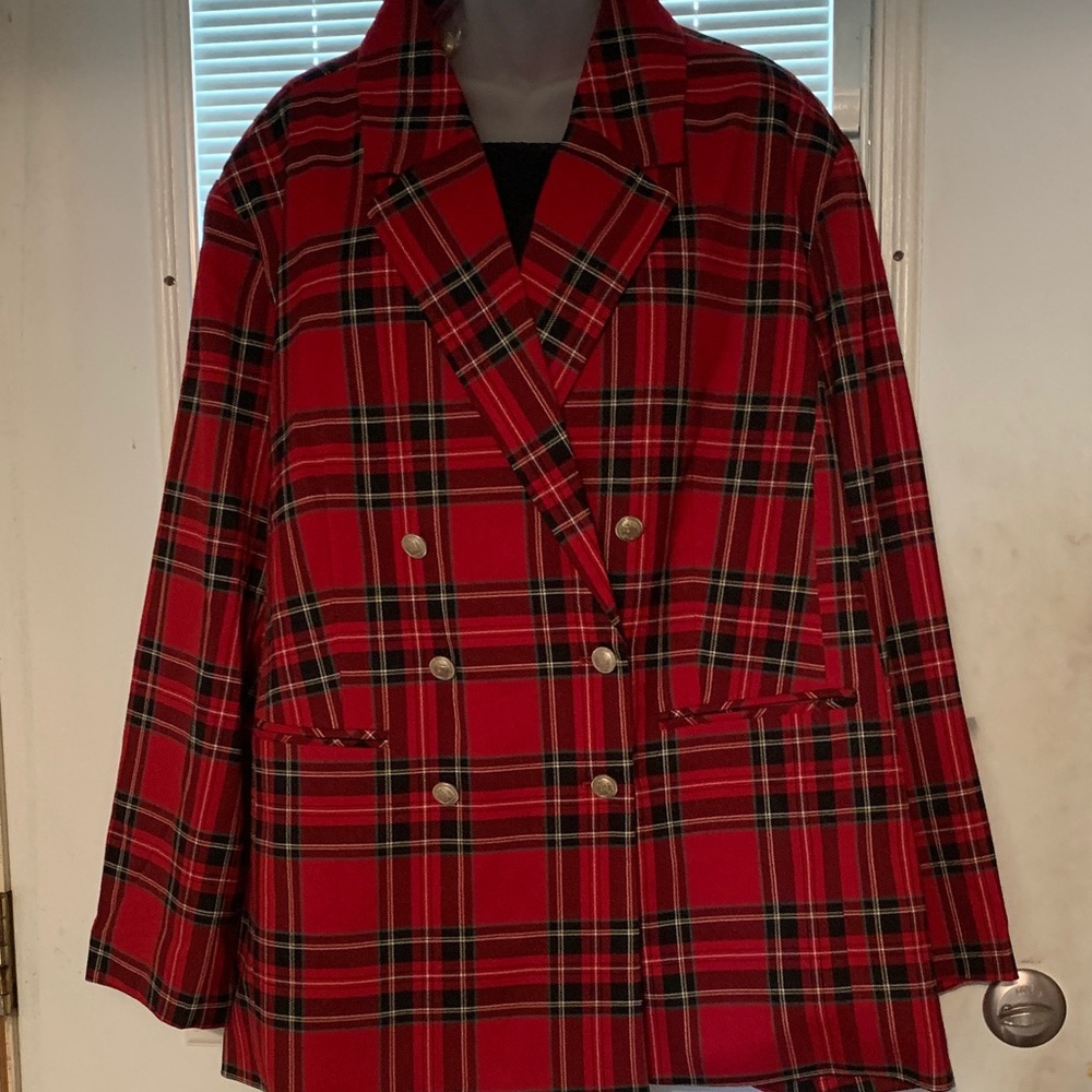 NWOT Women’s Cato Vibrant Red/Black Tartan Double-Breasted Blazer Size 26/28.